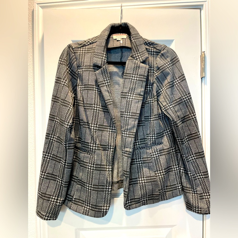 Houndstooth Blazer